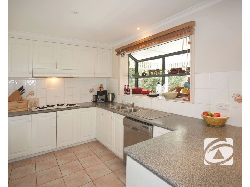 66 The Boulevard, Narre Warren South VIC 3805