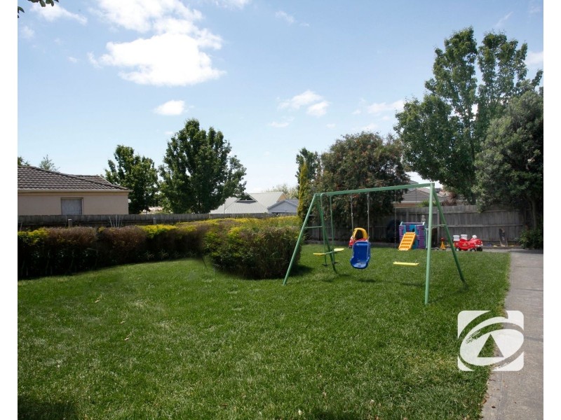 66 The Boulevard, Narre Warren South VIC 3805