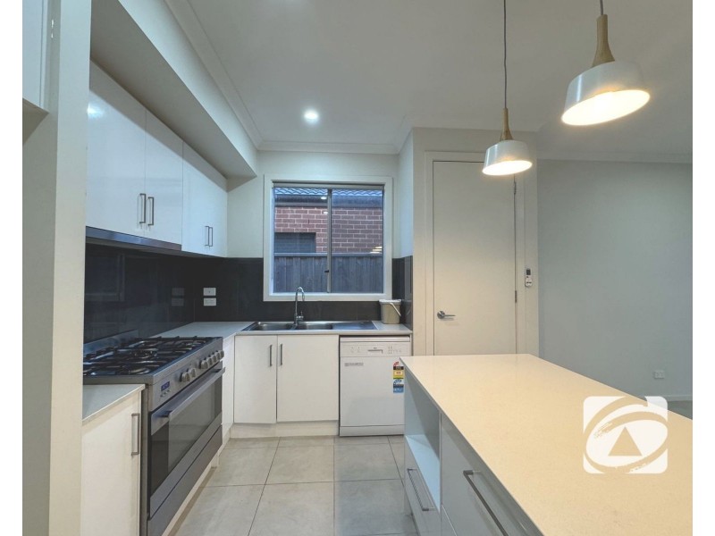 92 Dodson Road, Officer VIC 3809