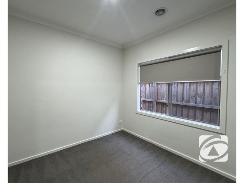 92 Dodson Road, Officer VIC 3809