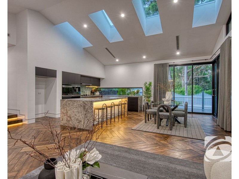 1 Andrew Court, Emerald VIC 3782