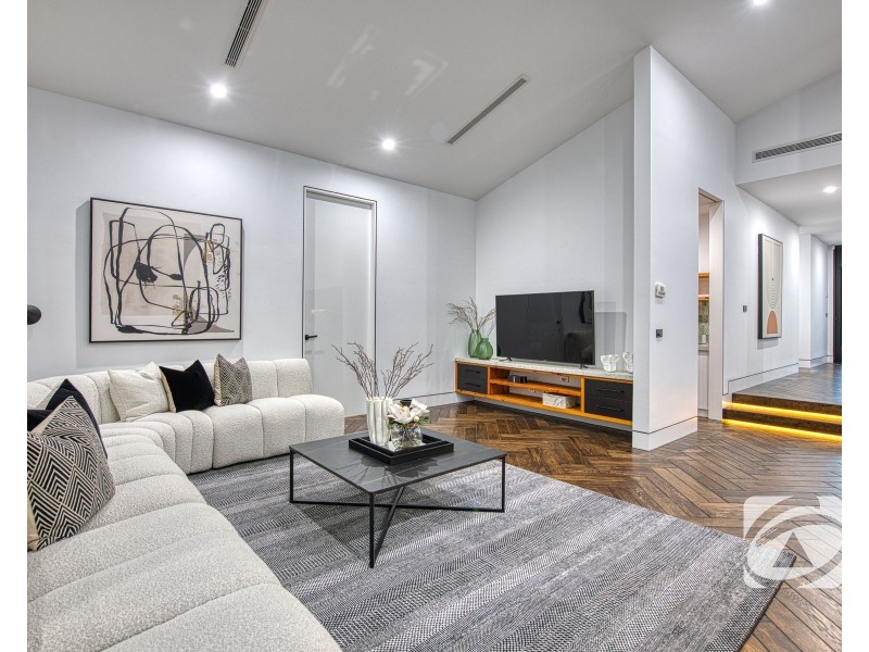 1 Andrew Court, Emerald VIC 3782