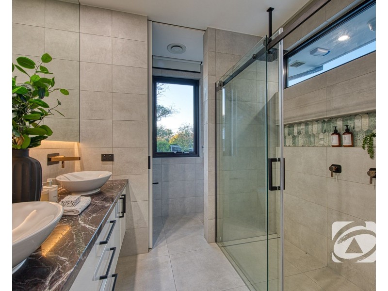 1 Andrew Court, Emerald VIC 3782