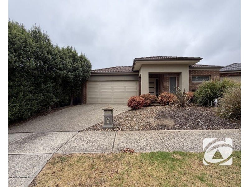 6 Abrus Circuit, Cranbourne North VIC 3977