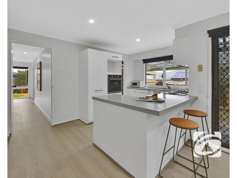 23 Michelle Drive, Hampton Park VIC 3976