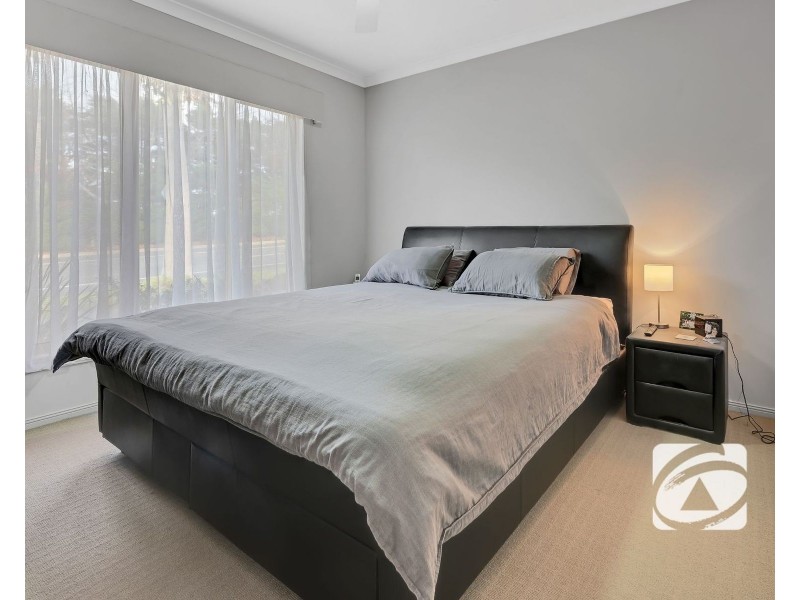 66 Alisma Boulevard, Cranbourne North VIC 3977