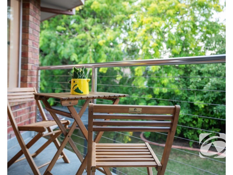 25 Bloomfield Avenue, Narre Warren South VIC 3805