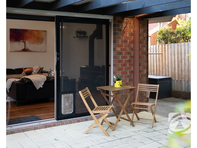 25 Bloomfield Avenue, Narre Warren South VIC 3805