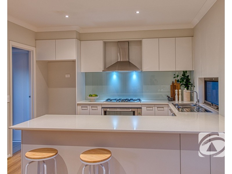 241 Pink Hill Boulevard, Officer VIC 3809