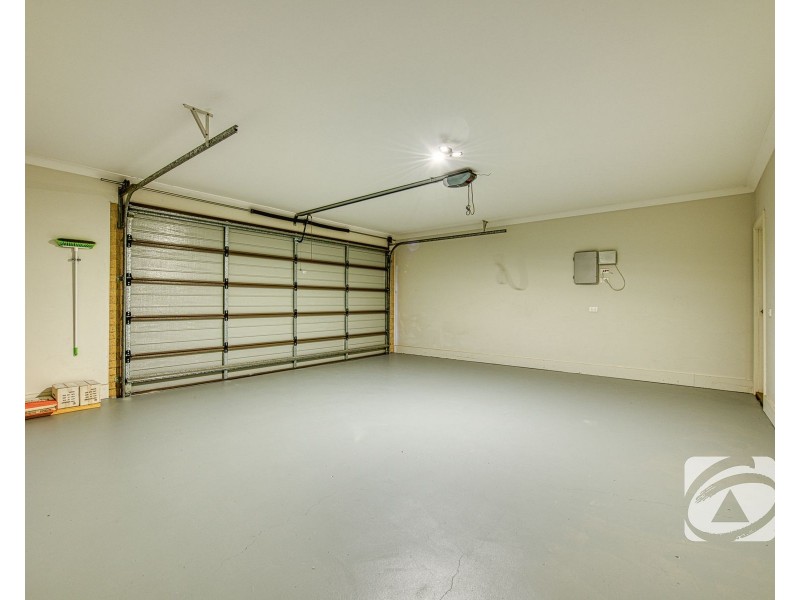 241 Pink Hill Boulevard, Officer VIC 3809