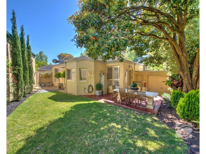 2/50 Peel Street, Berwick VIC 3806