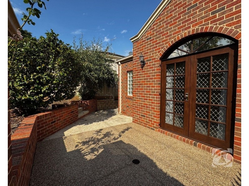 1/3 Miller Street, Berwick VIC 3806