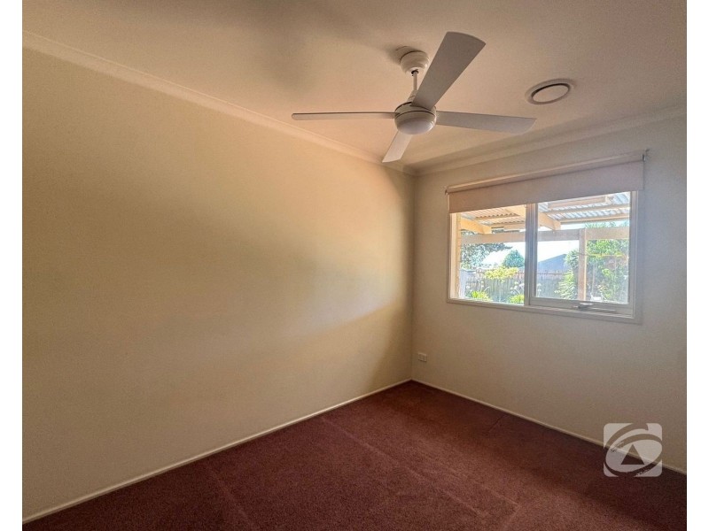 24 Hillview Rise, Hampton Park VIC 3976