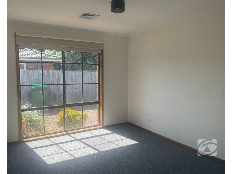 5/60-64 Woods Street, Beaconsfield VIC 3807