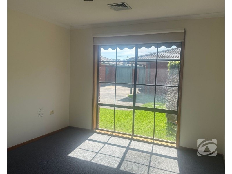 5/60-64 Woods Street, Beaconsfield VIC 3807