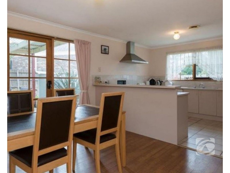 1 Malanda Court, Berwick VIC 3806