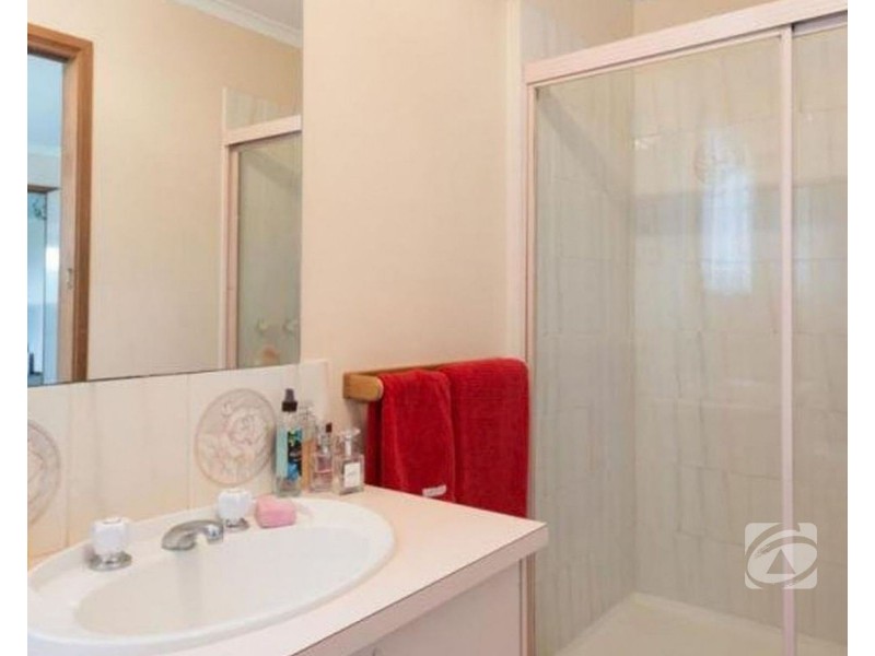 1 Malanda Court, Berwick VIC 3806