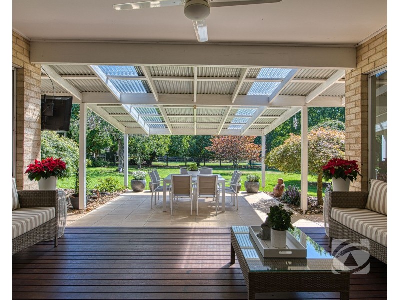 14 Valley Drive, Beaconsfield Upper VIC 3808