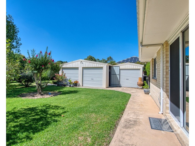 14 Valley Drive, Beaconsfield Upper VIC 3808