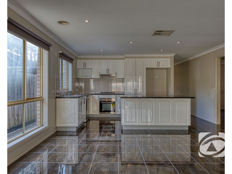 52A Lesdon Avenue, Cranbourne VIC 3977