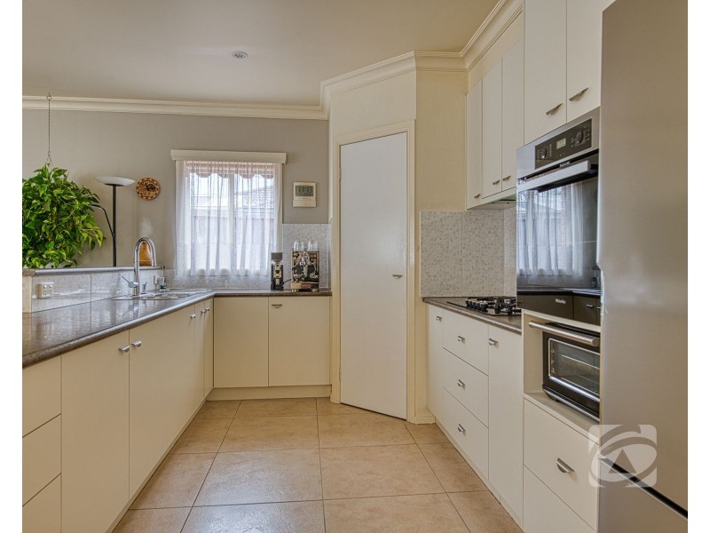 3 Edgbaston Circuit, Berwick VIC 3806