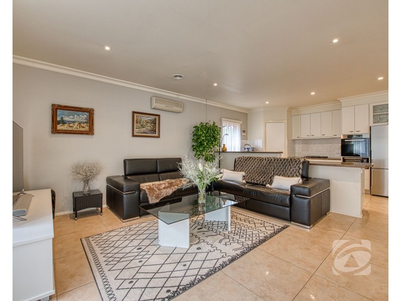 3 Edgbaston Circuit, Berwick VIC 3806