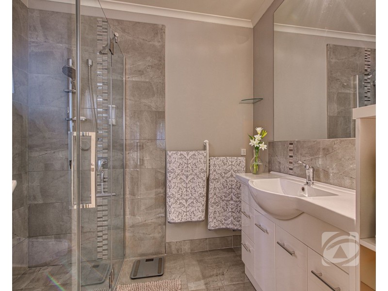 3 Edgbaston Circuit, Berwick VIC 3806