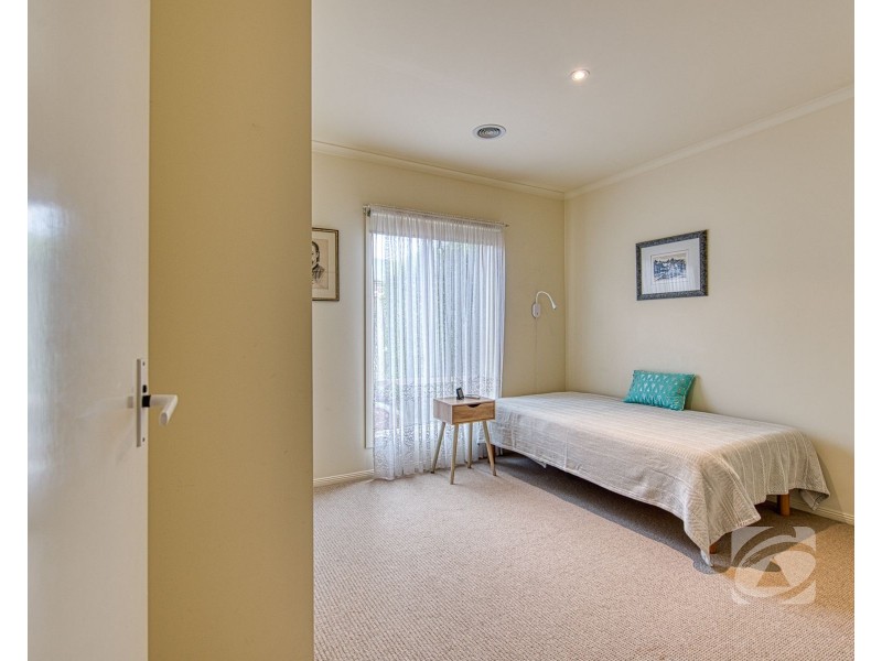 3 Edgbaston Circuit, Berwick VIC 3806