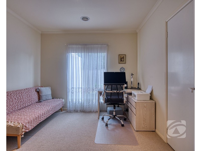 3 Edgbaston Circuit, Berwick VIC 3806