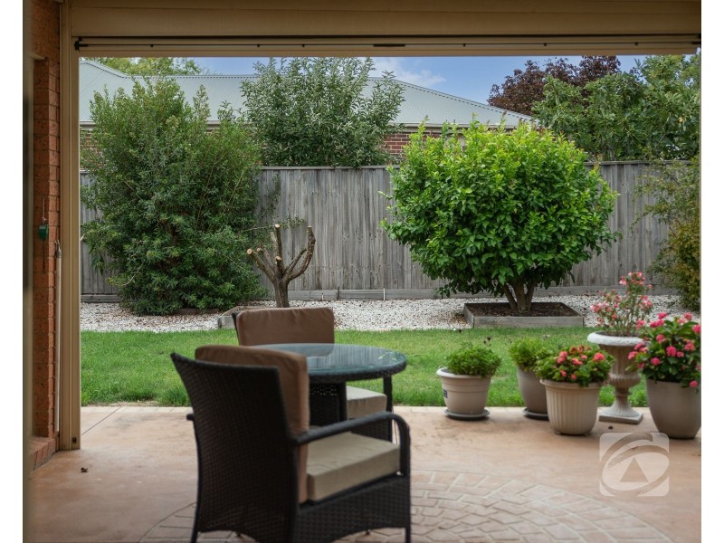 3 Edgbaston Circuit, Berwick VIC 3806