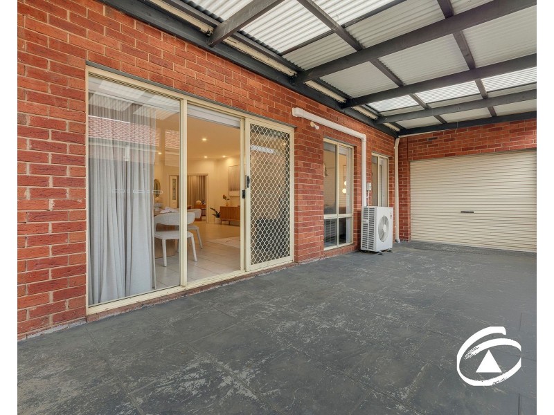81 Earlsfield Drive, Berwick VIC 3806
