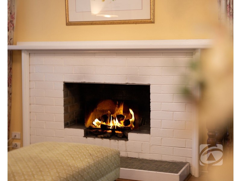 37 Lyall Road, Berwick VIC 3806