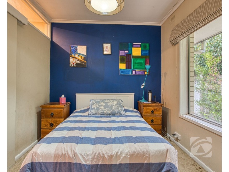 37 Lyall Road, Berwick VIC 3806