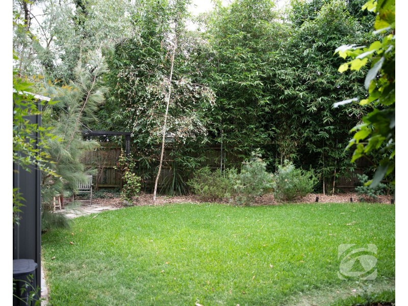 37 Lyall Road, Berwick VIC 3806