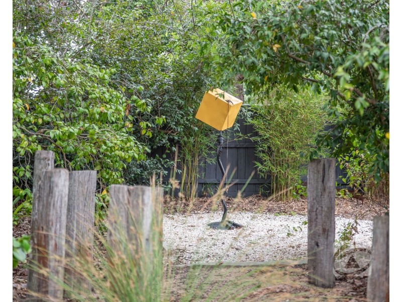 37 Lyall Road, Berwick VIC 3806