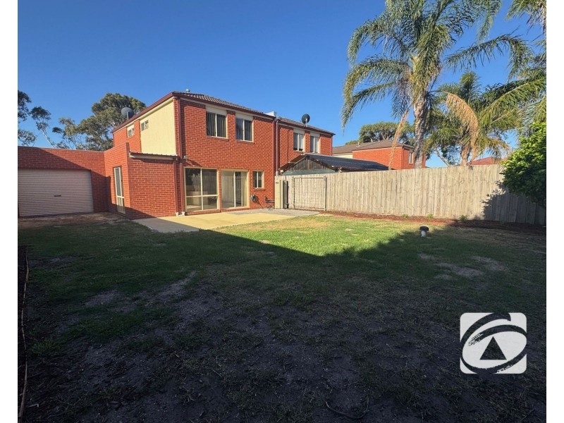 11 Provence Place, Narre Warren South VIC 3805