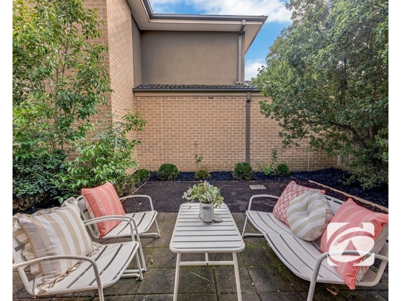 4/55-57 Strathavan Drive, Berwick VIC 3806