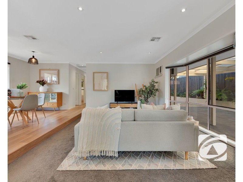 34 Warrawong Drive, Berwick VIC 3806