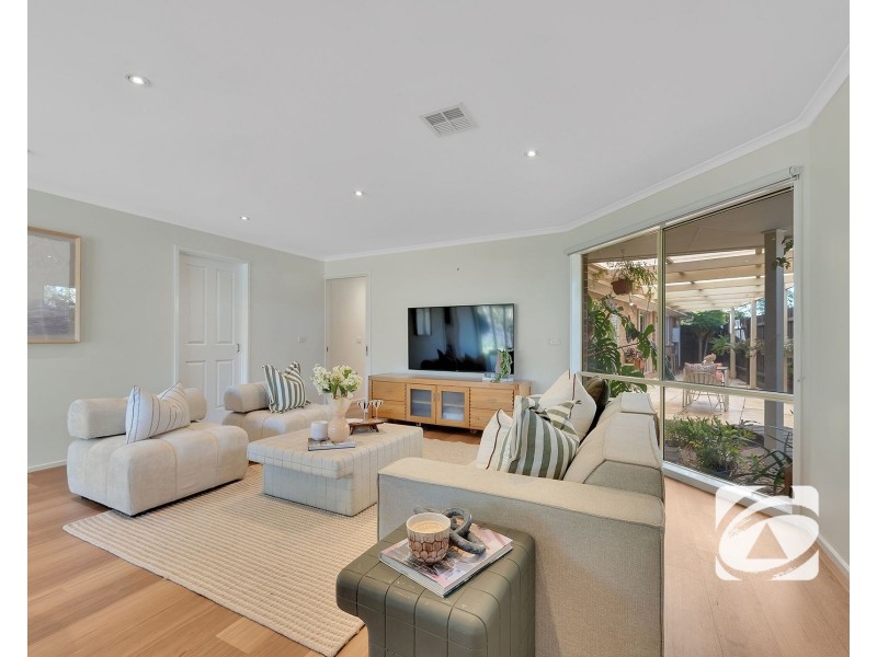 34 Warrawong Drive, Berwick VIC 3806