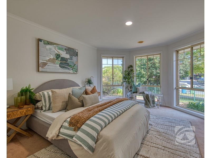 64 Littlecroft Avenue, Narre Warren South VIC 3805