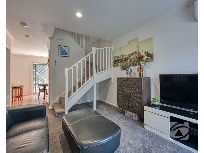 2/52-54 Shinners Avenue, Berwick VIC 3806