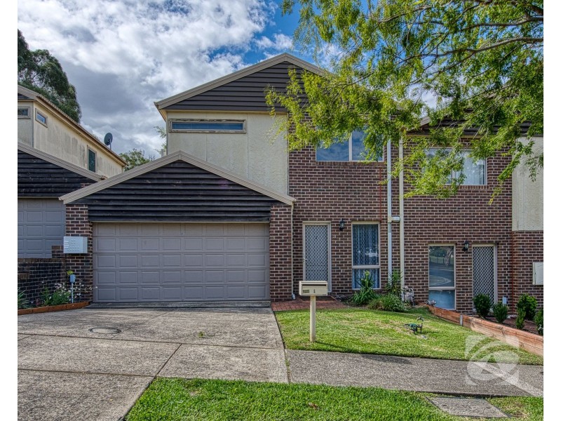 2/52-54 Shinners Avenue, Berwick VIC 3806