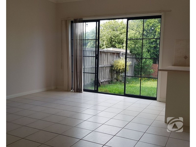 10/40-44 Warrawong Drive, Berwick VIC 3806