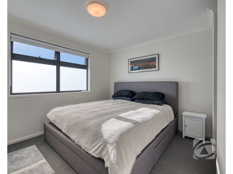 99 Carnival Boulevard, Berwick VIC 3806