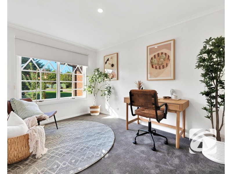 66 Halcyon Way, Narre Warren South VIC 3805