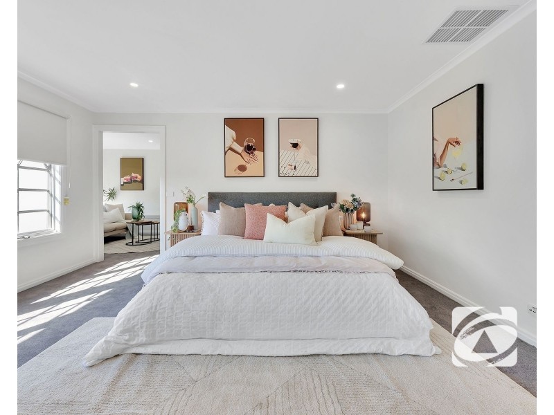 66 Halcyon Way, Narre Warren South VIC 3805