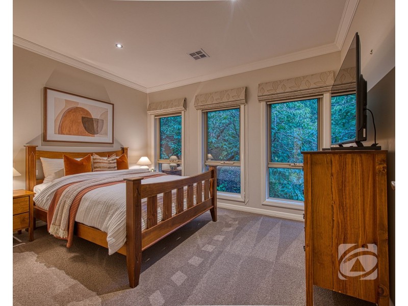 9 Jacksons Hill Road, Menzies Creek VIC 3159