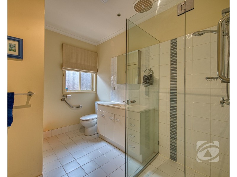 13 Settlers Hill Place, Narre Warren North VIC 3804