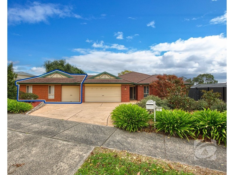 13 Settlers Hill Place, Narre Warren North VIC 3804