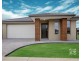 99 Carrera Crescent, Clyde VIC 3978